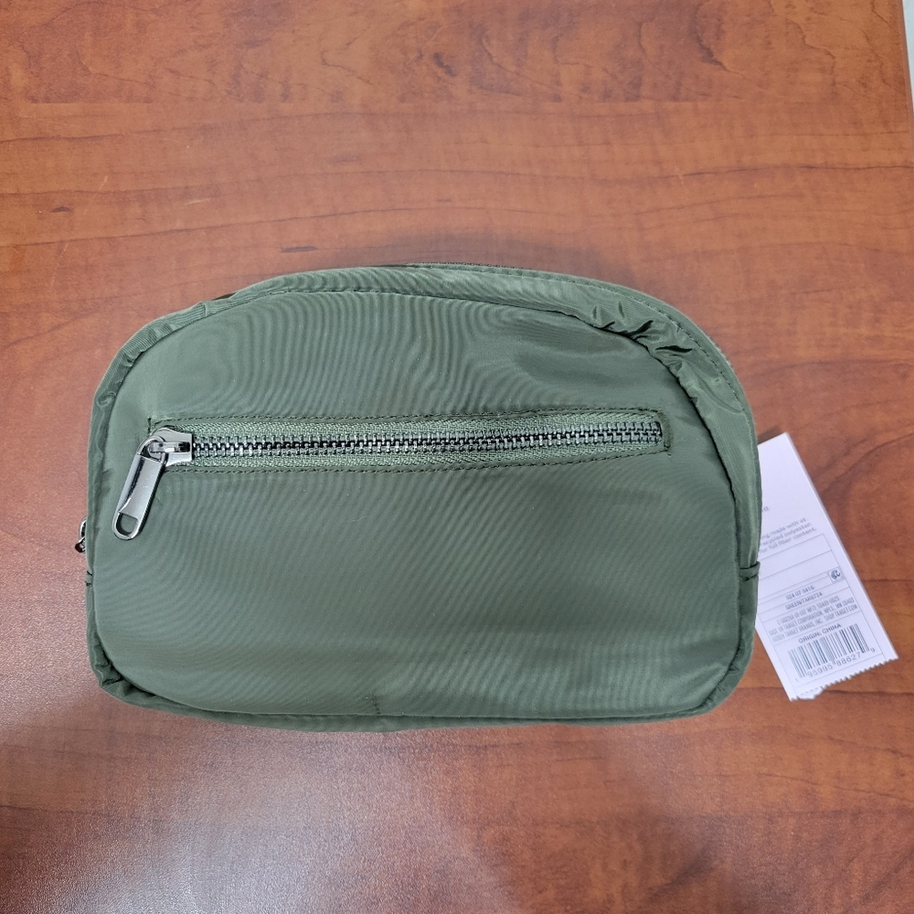 Wild Fable Womens Green Fanny Pack Nwt